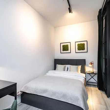 Rentplanet - Rakowicka Krakow